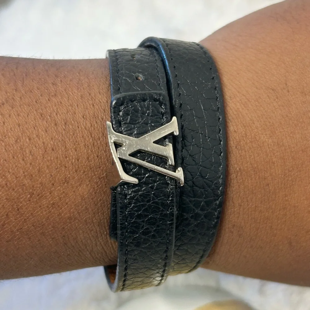 Louis Vuitton Black‎ Leather Slim Bracelet